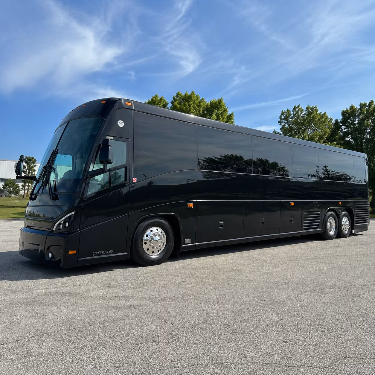 redding 47 passenger charter bus