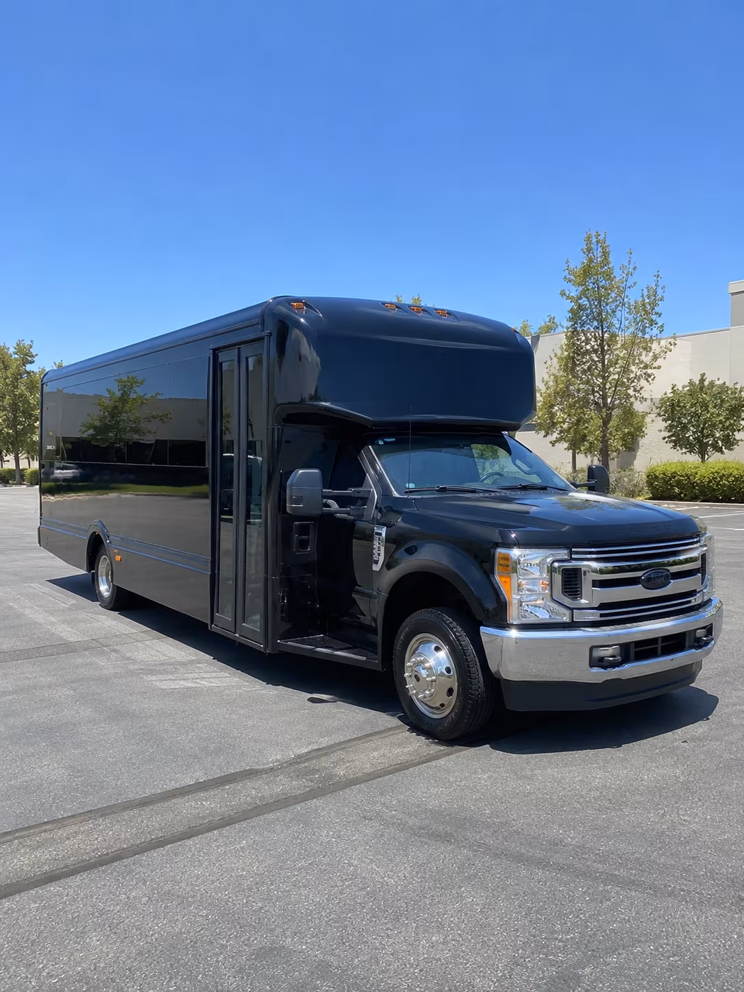 rent a party bus for bachelorette wine tours around redding