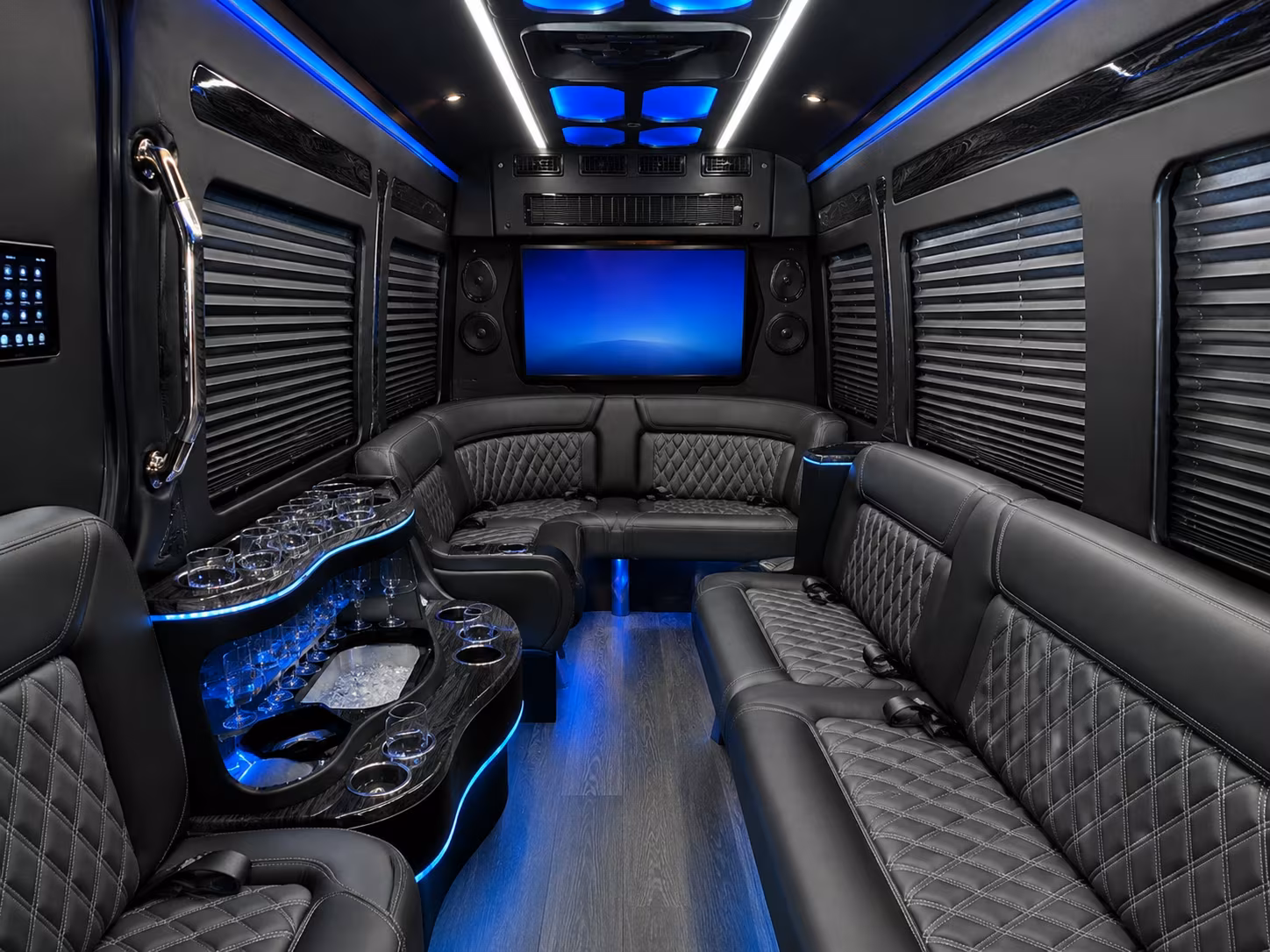 reserve transportation for your next airport transfer 2