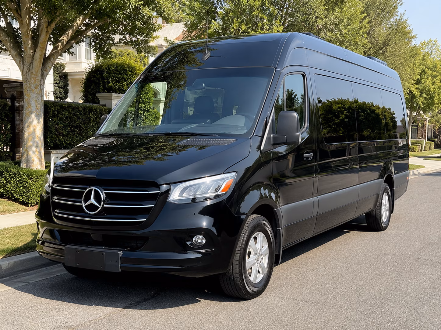 reserve transportation for your next airport transfer 4
